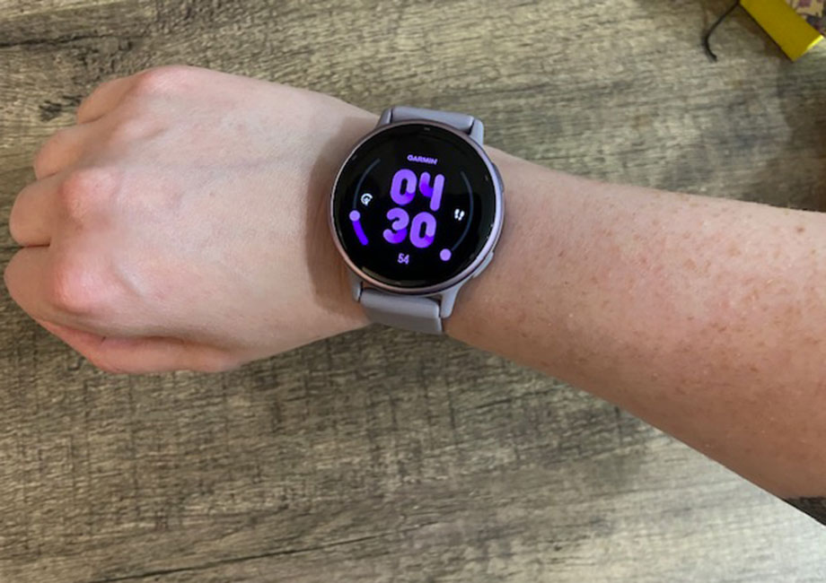 Garmin vivoactive 5 Review (2026): Is This the Best Wearable Fitness Tracker for Beginners? 